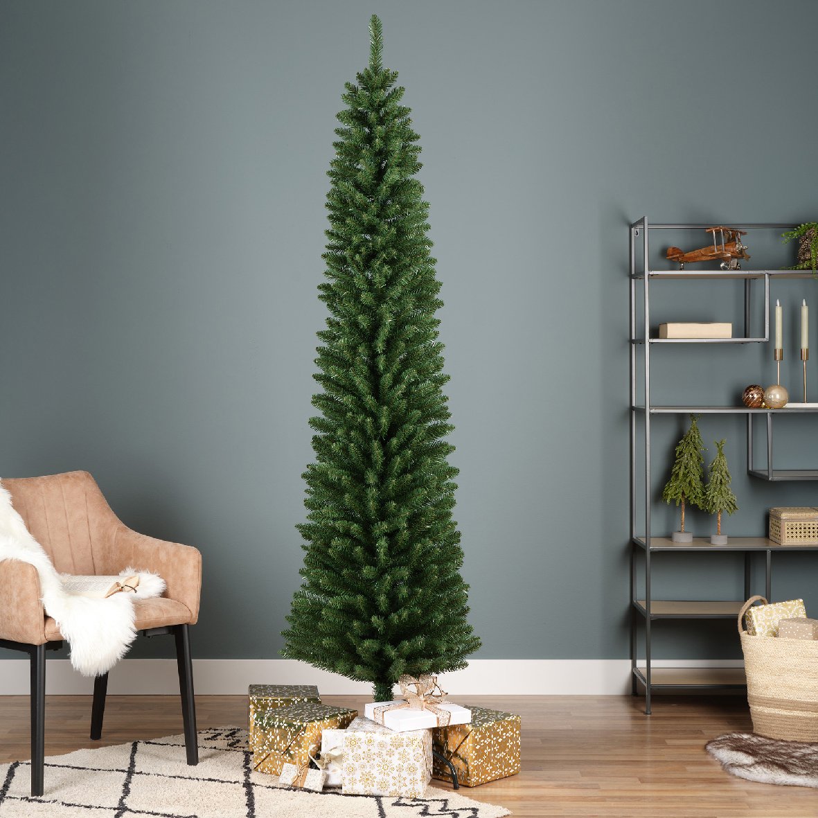 Albero di Natale artificiale Narrow Alt. 240 cm Verde abete 1