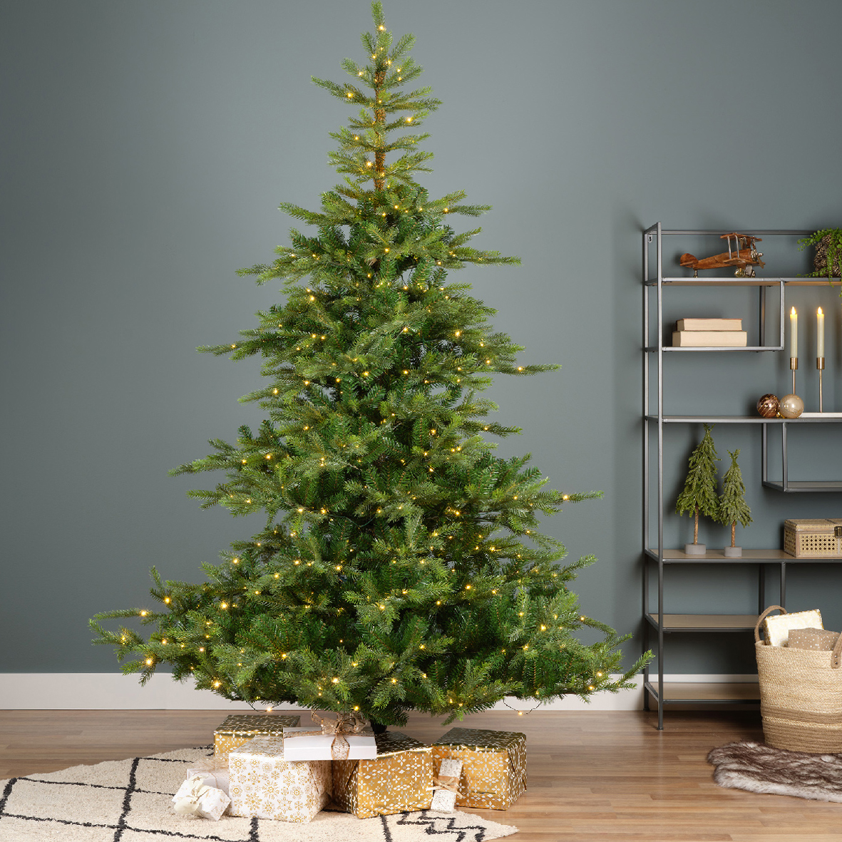 Albero di Natale artificiale luminoso esterno 550 LED H210 cm Glorioso Verde abete